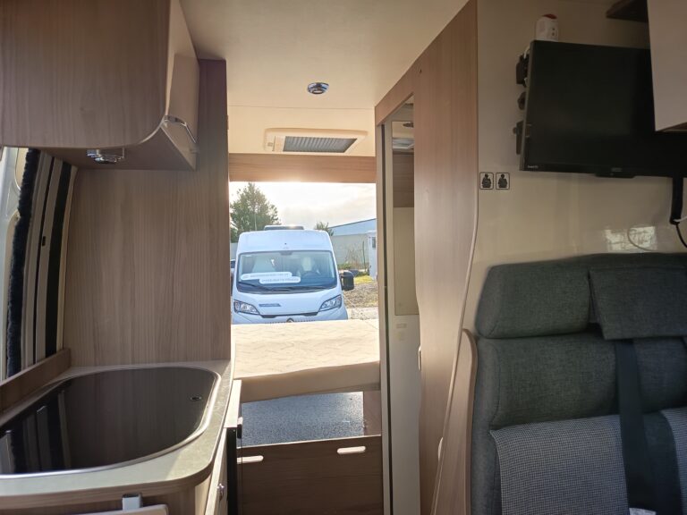 0000005725_fourgon_dreamer_d43fun_fiatducato23l130cv_20156