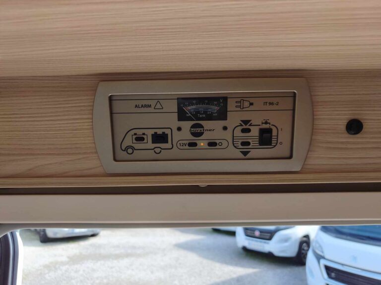 0000005966_profile_burstner_nexxotimet700coupdecoeur_fiat_20162