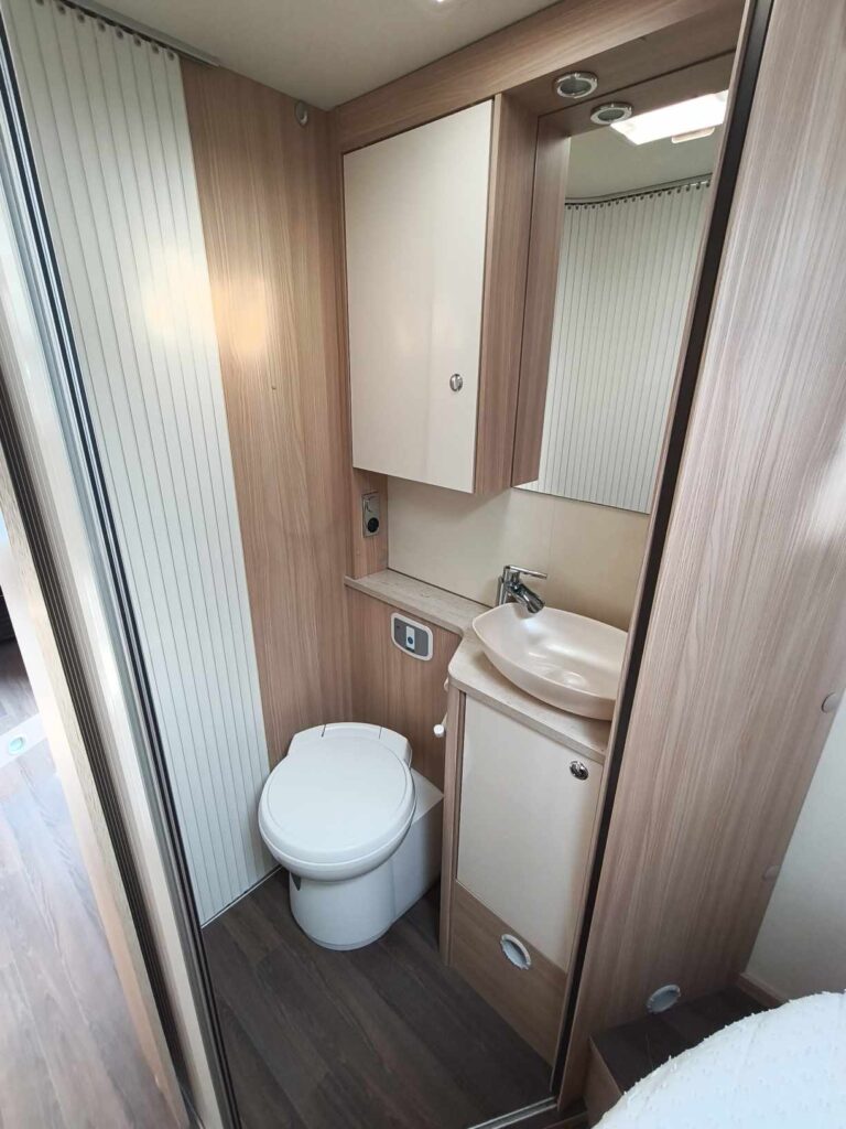 0000005966_profile_burstner_nexxotimet700coupdecoeur_fiat_20164