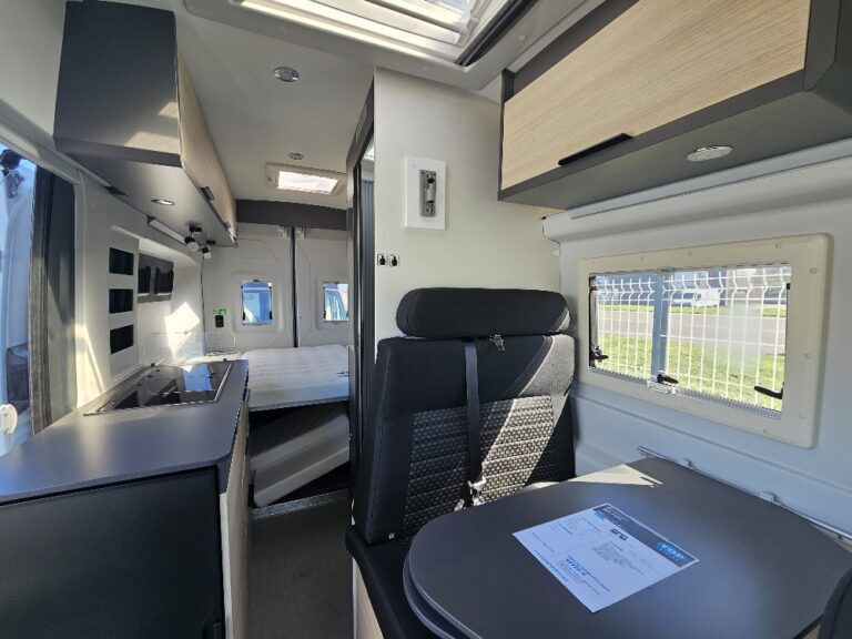 0000010153_fourgon_dreamer_d51_fun_ford_2_0l_170cv_auto_20235