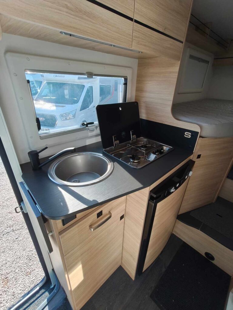 0000011189_profile_challenger_s_217_ga_sport_edition_ford_2_0l_170cv_bva_20238