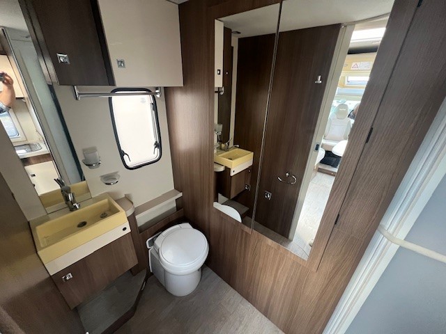 0000011401_profile_challenger_290genesis_fiatducato23l130cvm16_20159