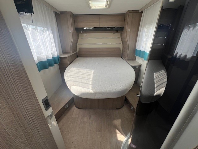 0000012872_profile_chausson_718xlb_limited_edition_ford_2_2l_170ch_20179