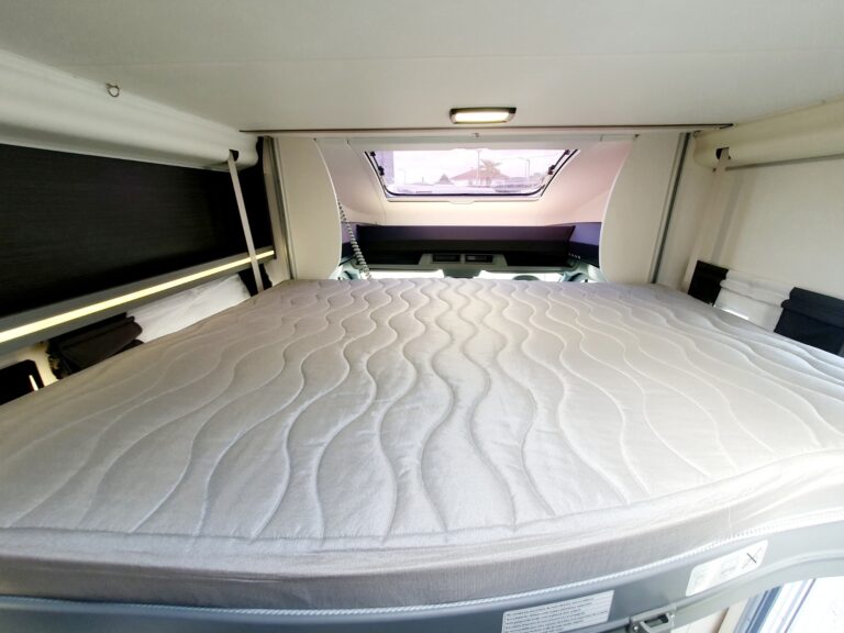 0000013364_profile_challenger_328_graphite_premium_ford_2_0l_170cv_boite_auto_202214