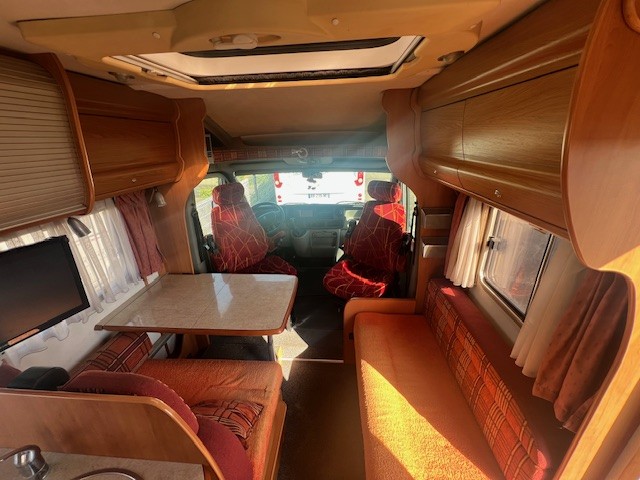 0000014414_profile_eriba_car_gt_636_renault_3_0_dci_20057