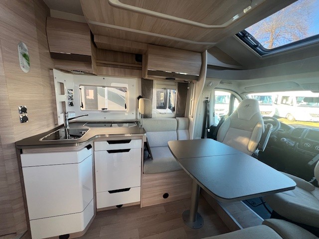 0000008922_profile_rapido_686f_fiat_ducato_2_2l_140cv_20223