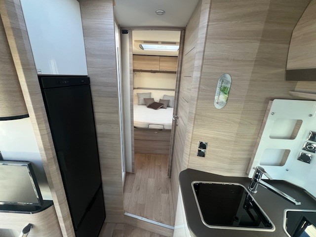 0000008922_profile_rapido_686f_fiat_ducato_2_2l_140cv_20225