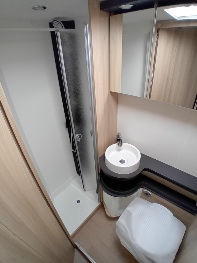 CAMPING CAR ITINEO SBD 700