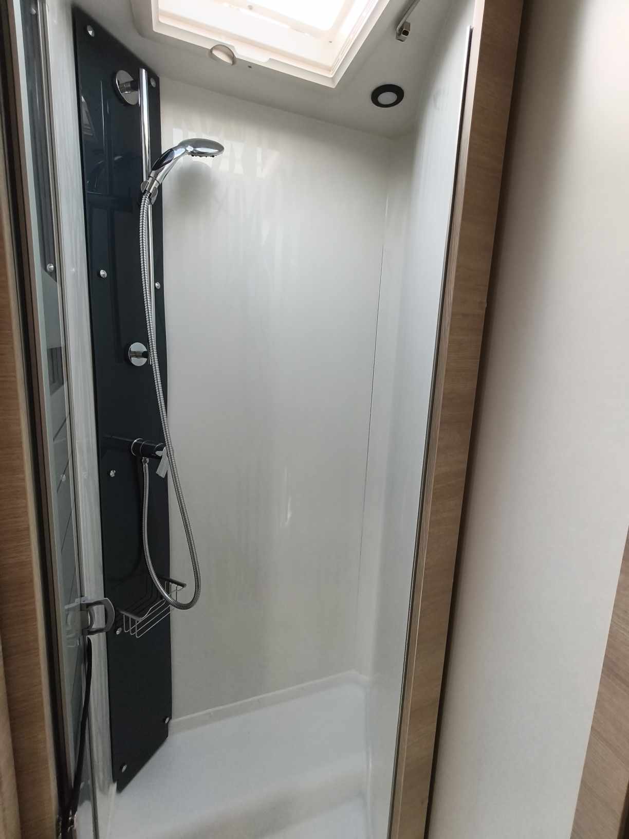 CAMPING CAR RAPIDO 666 F