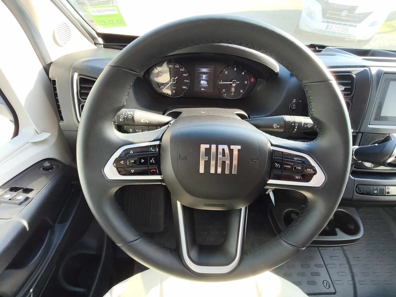 CAMPING CAR RAPIDO 666 F