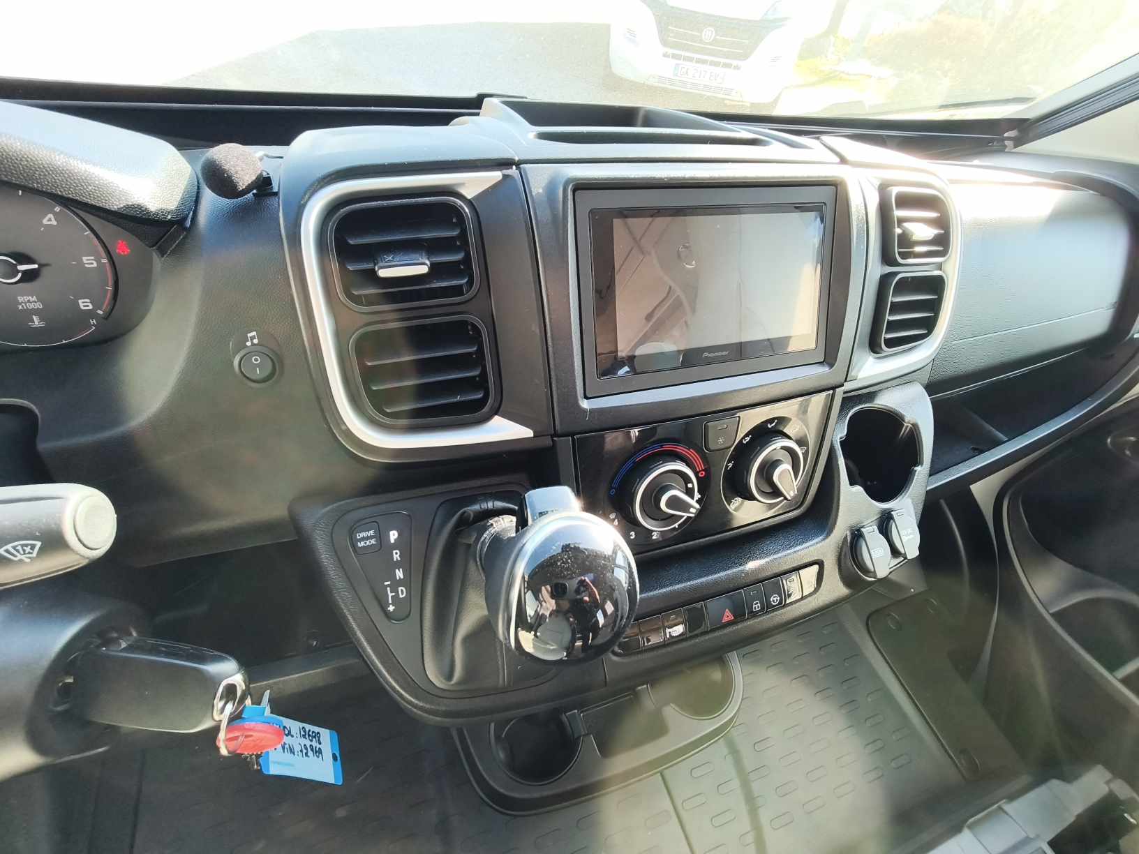 CAMPING CAR RAPIDO 666 F