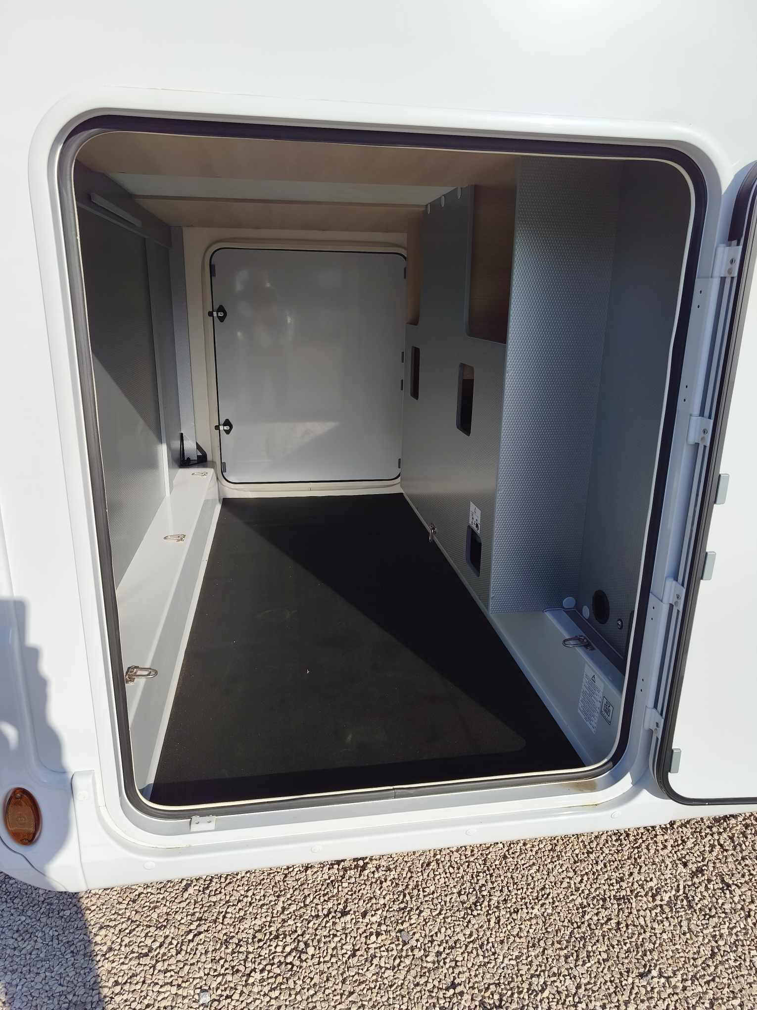 CAMPING CAR RAPIDO 666 F