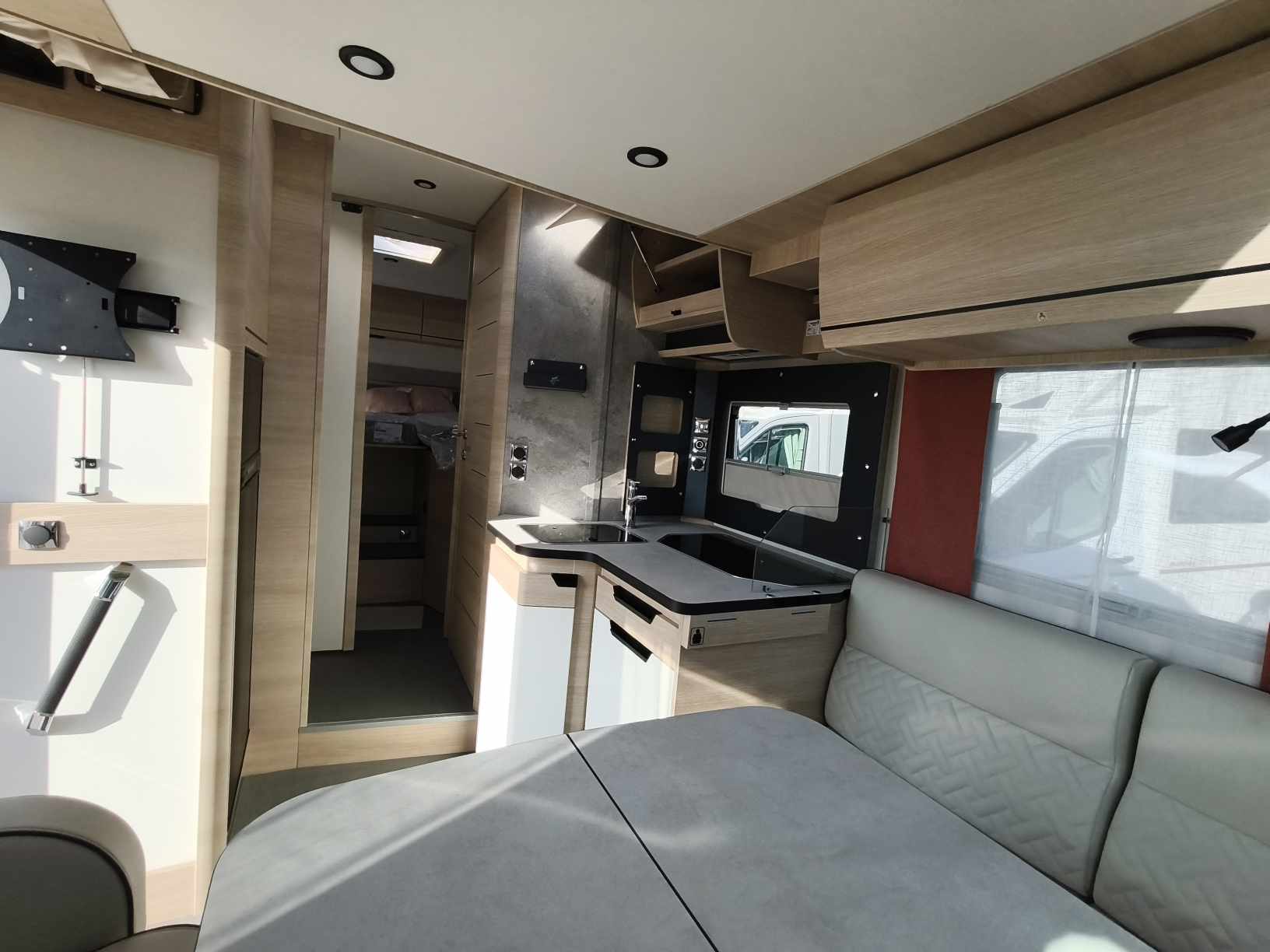 CAMPING CAR RAPIDO 666 F