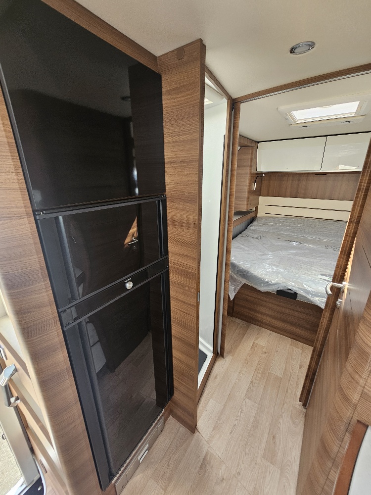 CAMPING CAR RAPIDO I 96 M