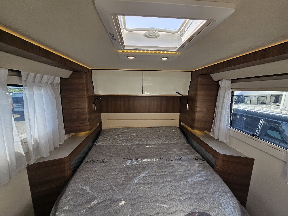 CAMPING CAR RAPIDO I 96 M