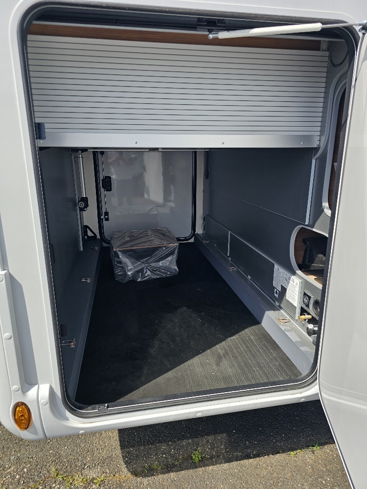 CAMPING CAR RAPIDO I 96 M