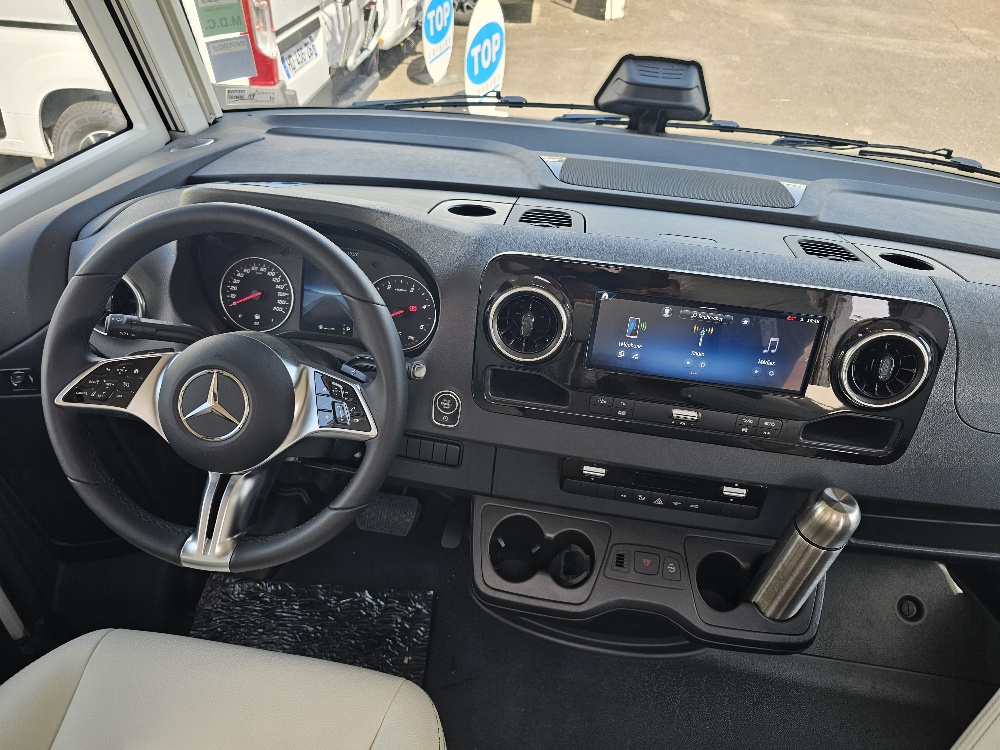 CAMPING CAR RAPIDO I 96 M