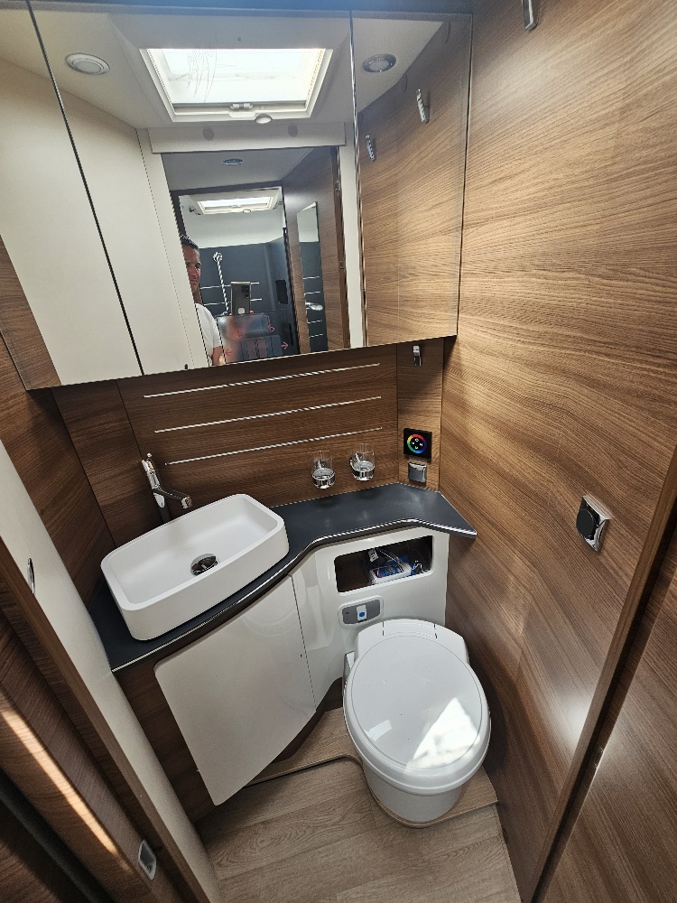 CAMPING CAR RAPIDO I 96 M