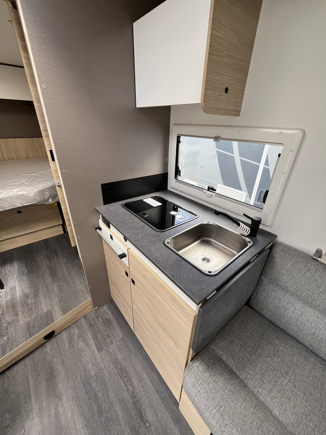 CAMPING CAR CHALLENGER 318 ANNIVERSARY