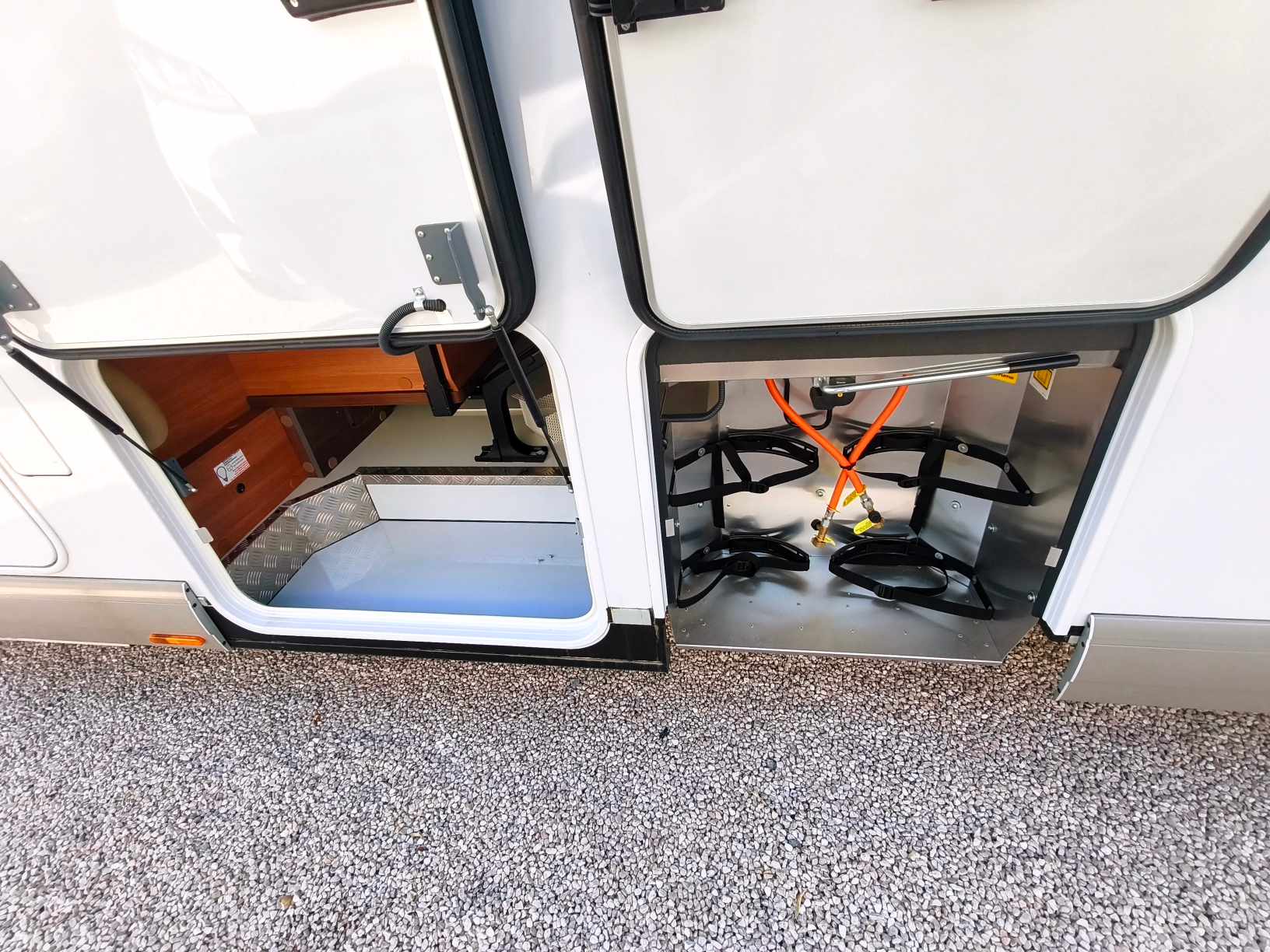 CAMPING CAR CARTHAGO CHIC C-LINE I 5.0 QB L