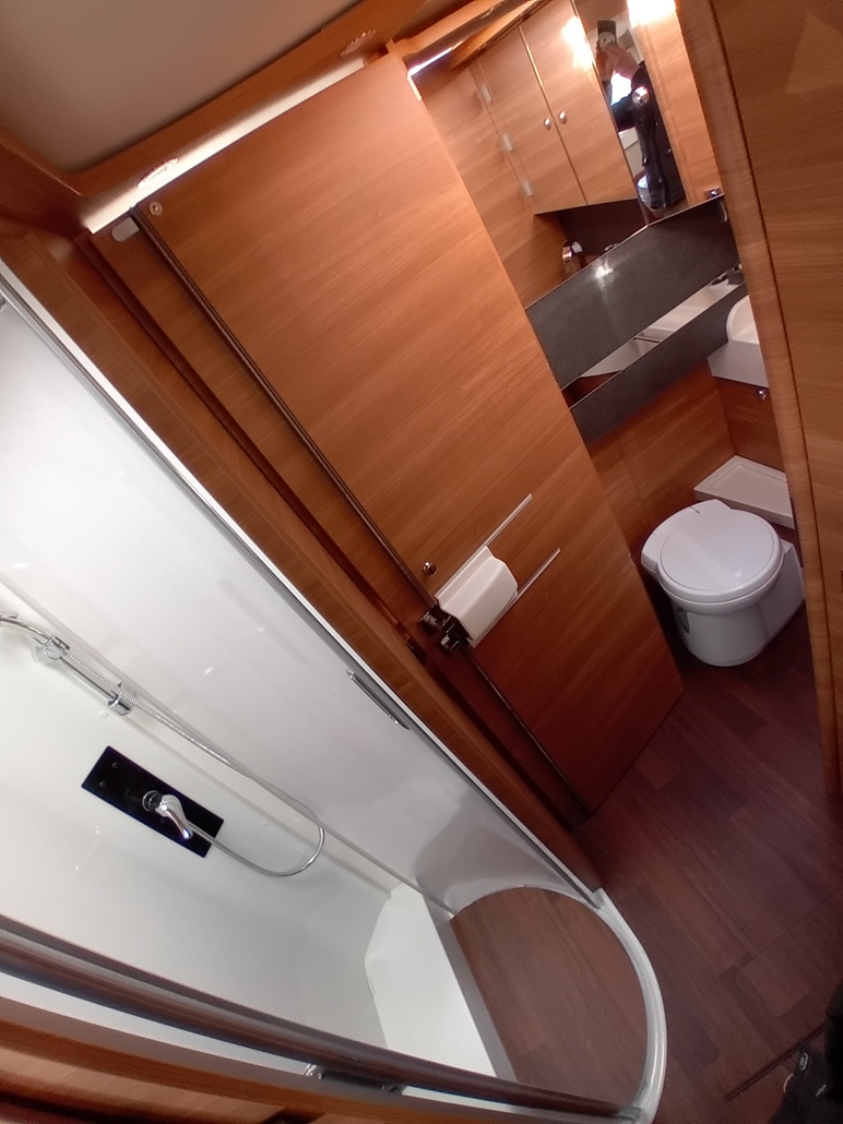 CAMPING CAR CARTHAGO CHIC C-LINE I 5.0 QB L