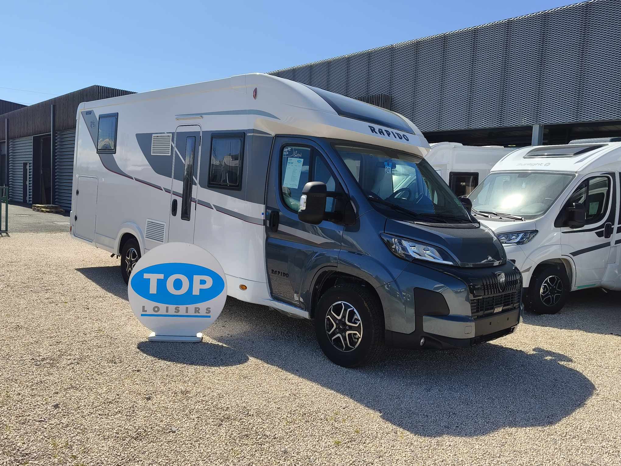 CAMPING CAR RAPIDO 696F 65ANS