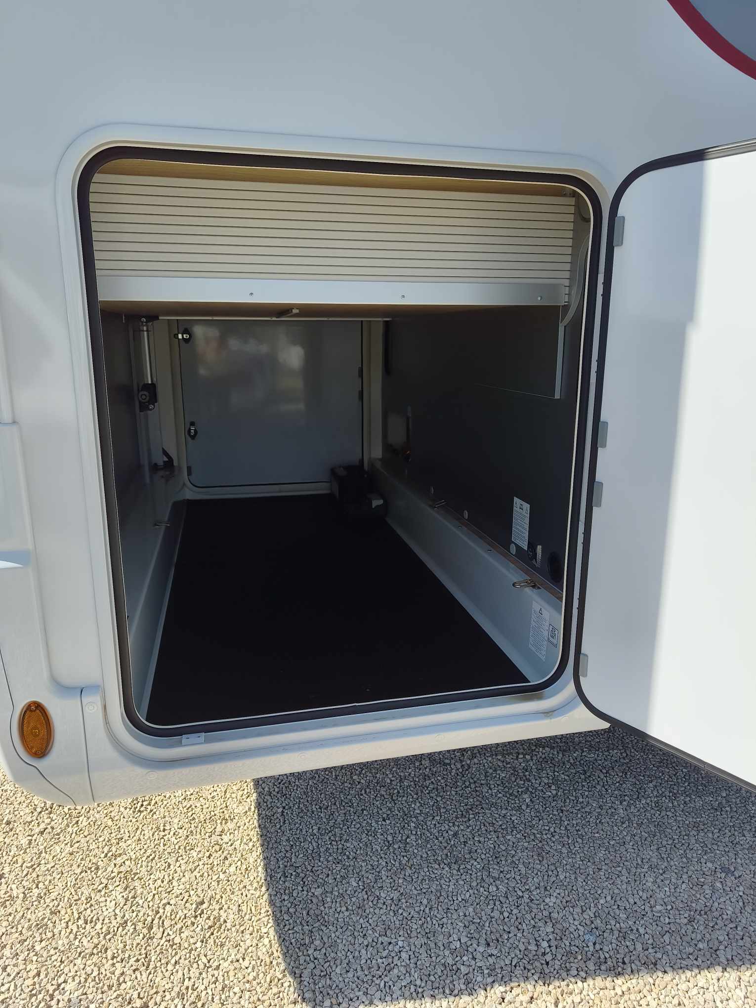 CAMPING CAR RAPIDO 696F 65ANS