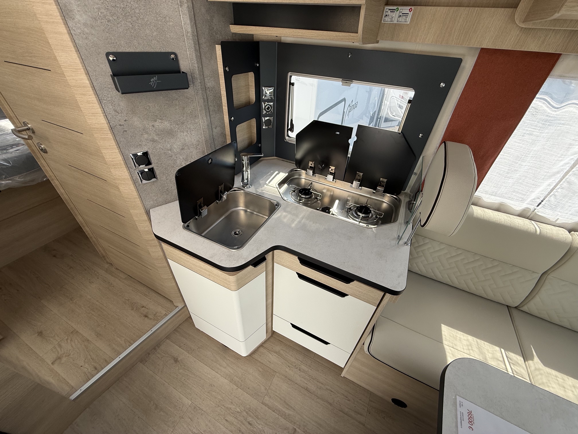 CAMPING CAR RAPIDO 696F 65ANS