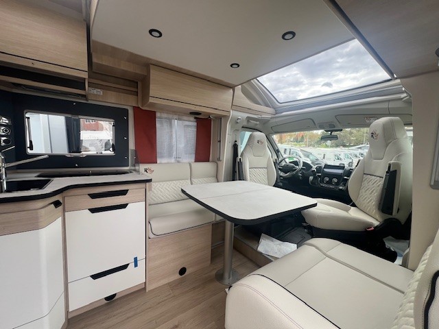 CAMPING CAR RAPIDO 696F 65ANS