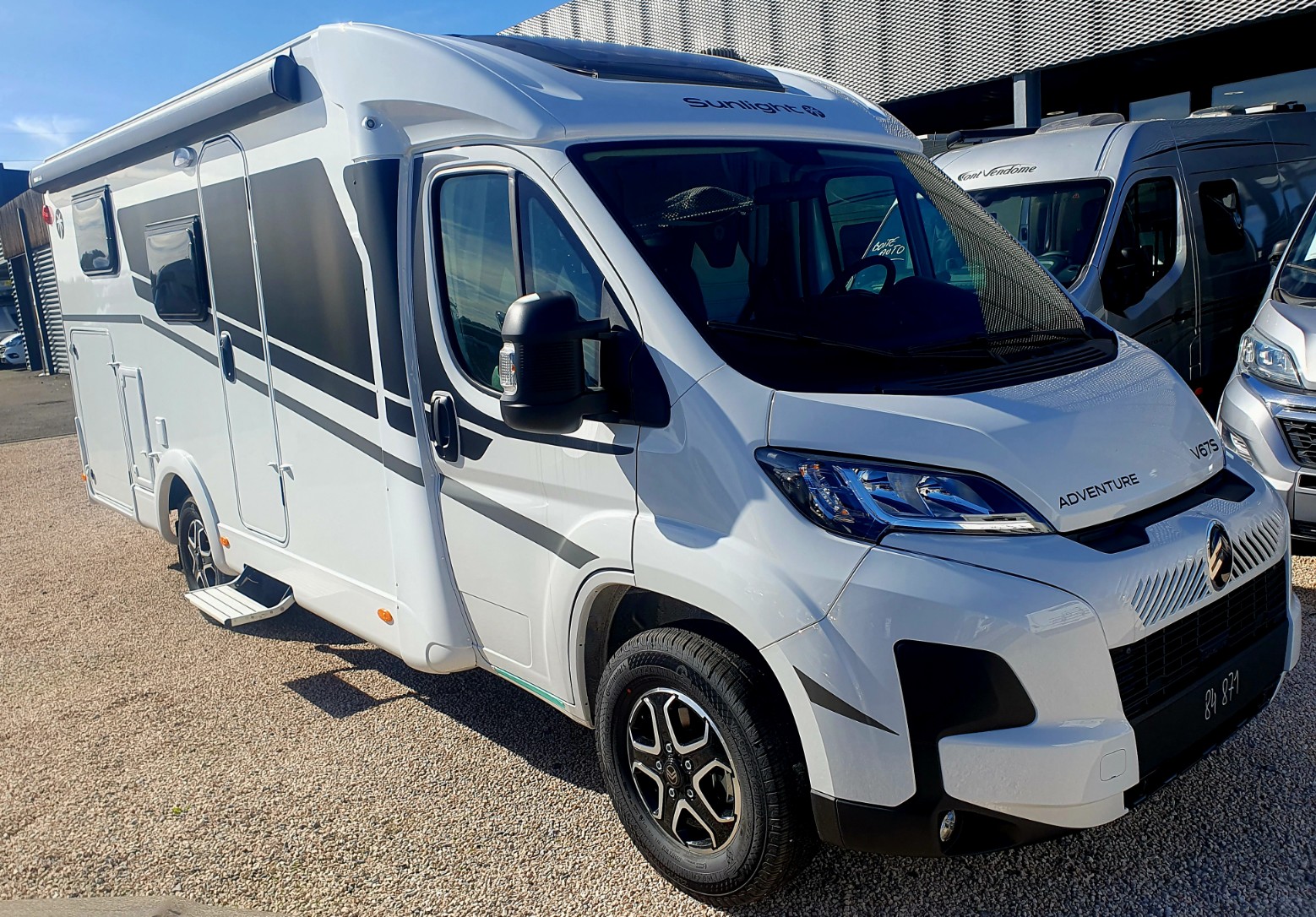 CAMPING CAR SUNLIGHT V67 S ADVENTURE EDIT