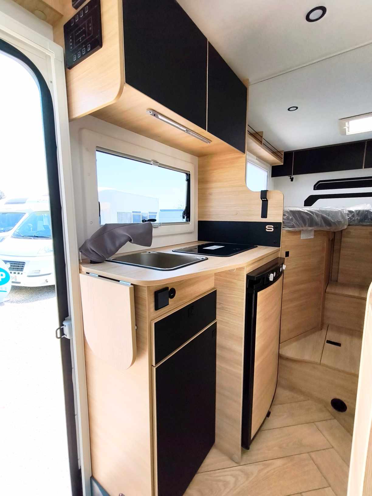 CAMPING CAR CHALLENGER S217 SPORT EDITION