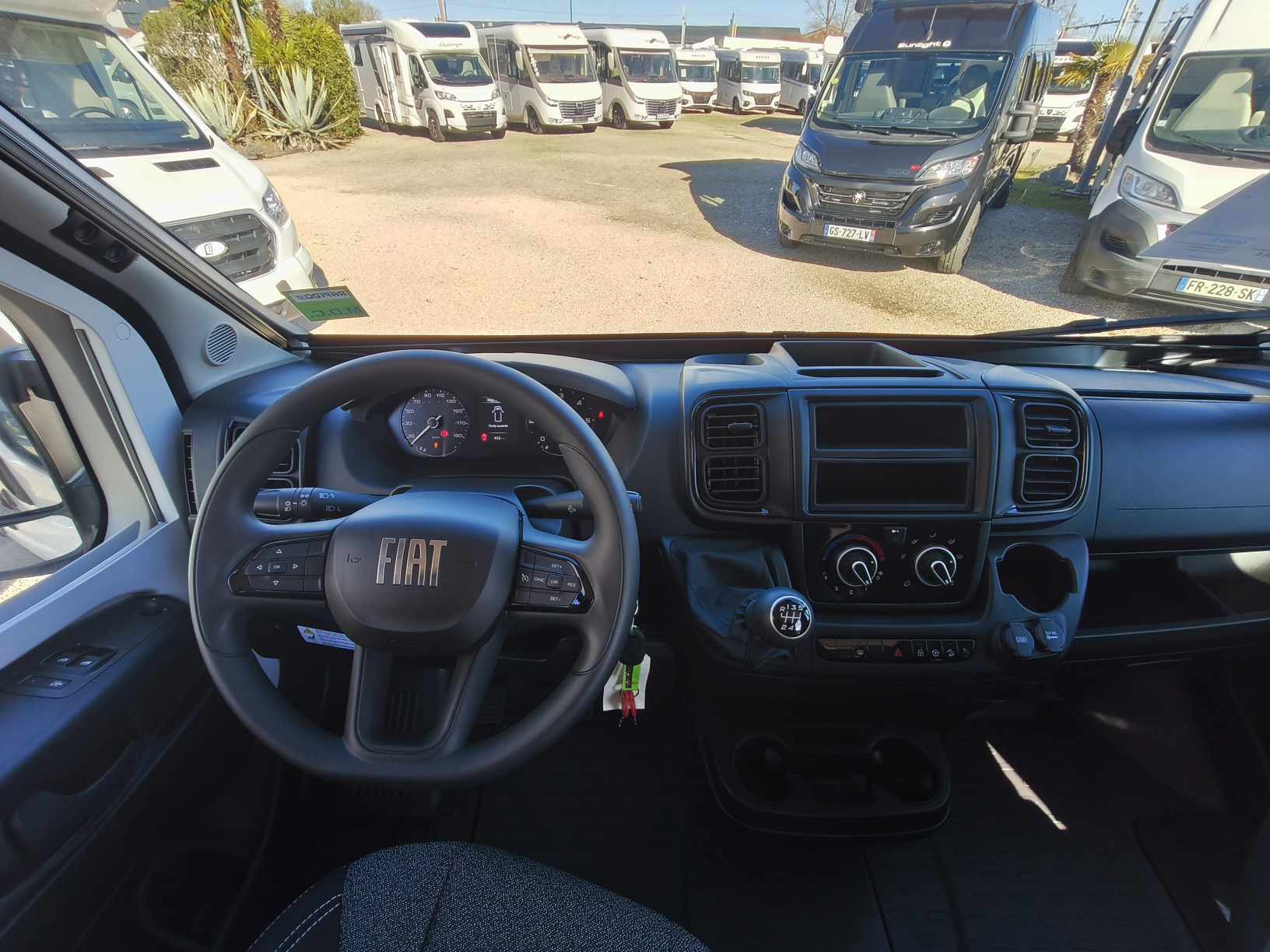 FOURGON DREAMER CAMPER SPORT FUN