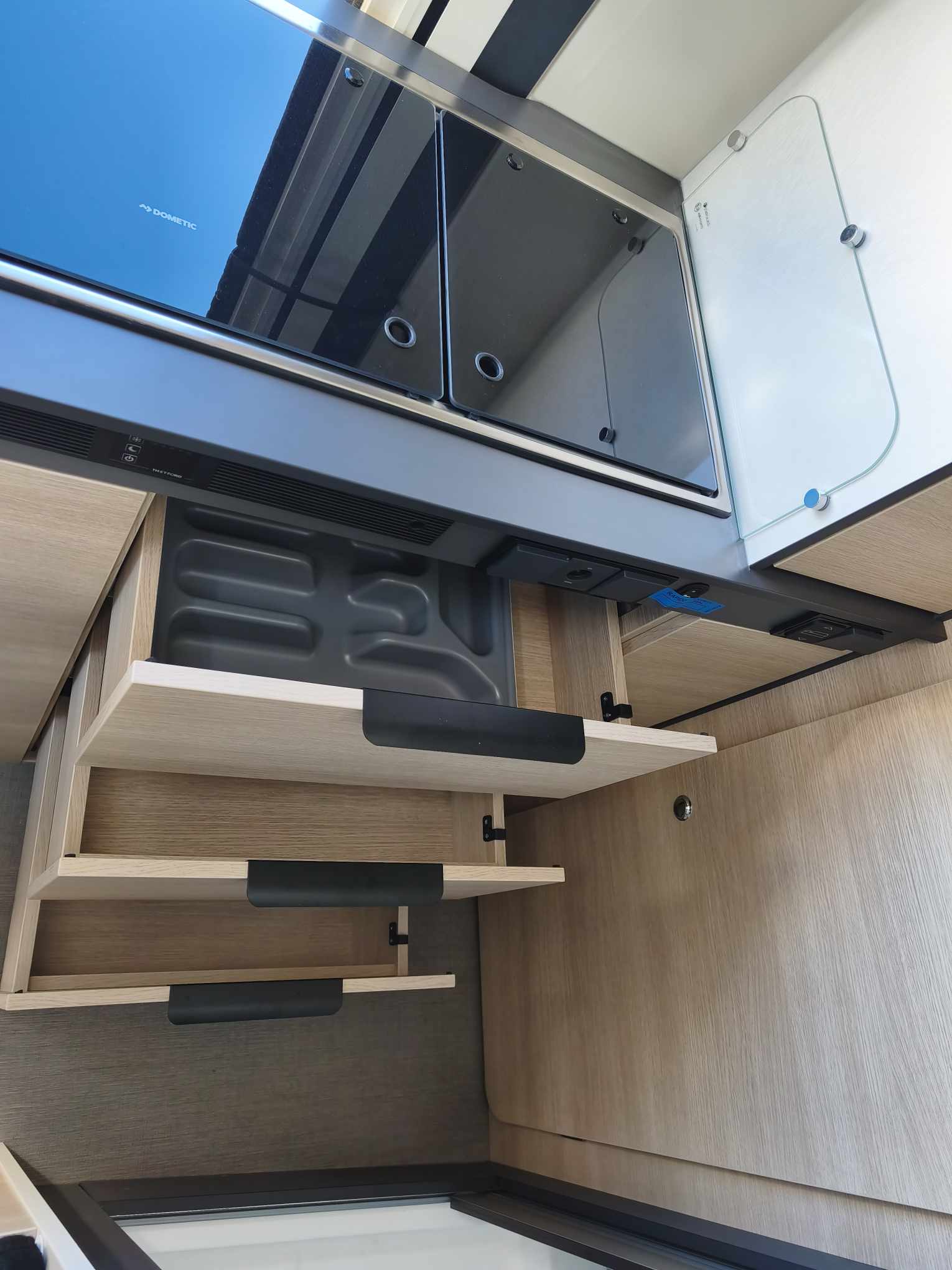 FOURGON DREAMER CAMPER SPORT FUN