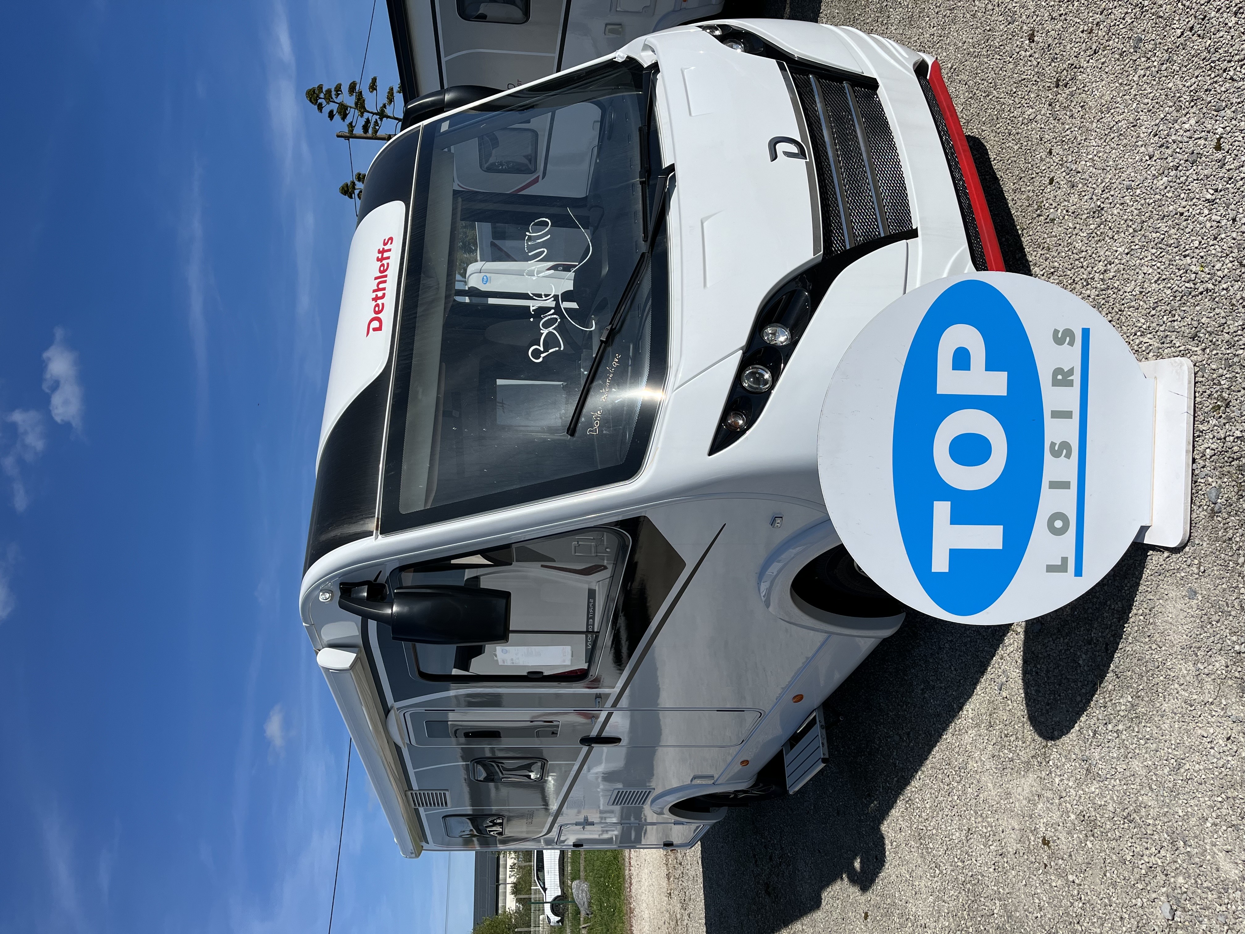 CAMPING CAR DETHLEFFS GLOBEBUS I1