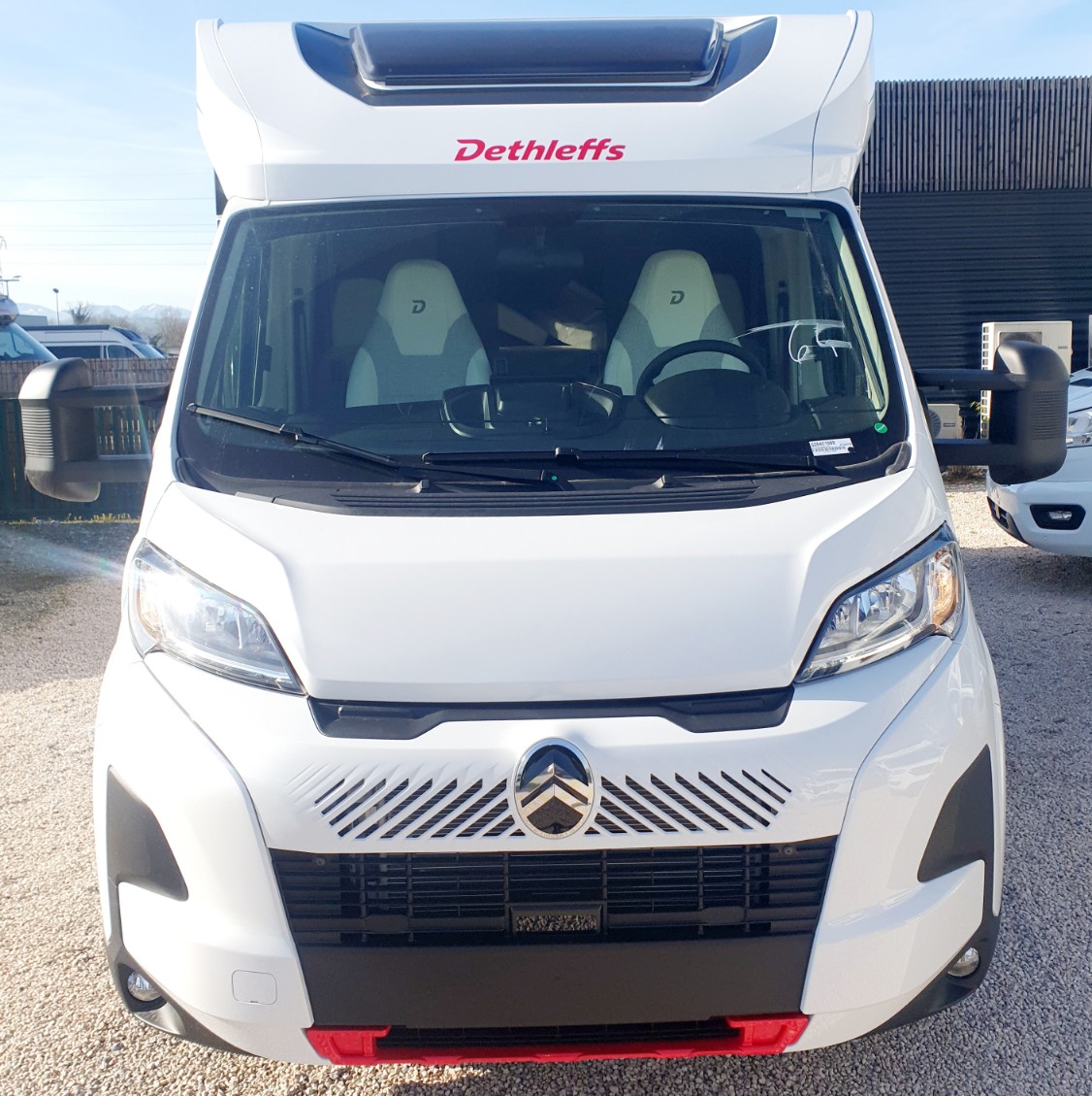 CAMPING CAR DETHLEFFS JUST T 7052 DBL