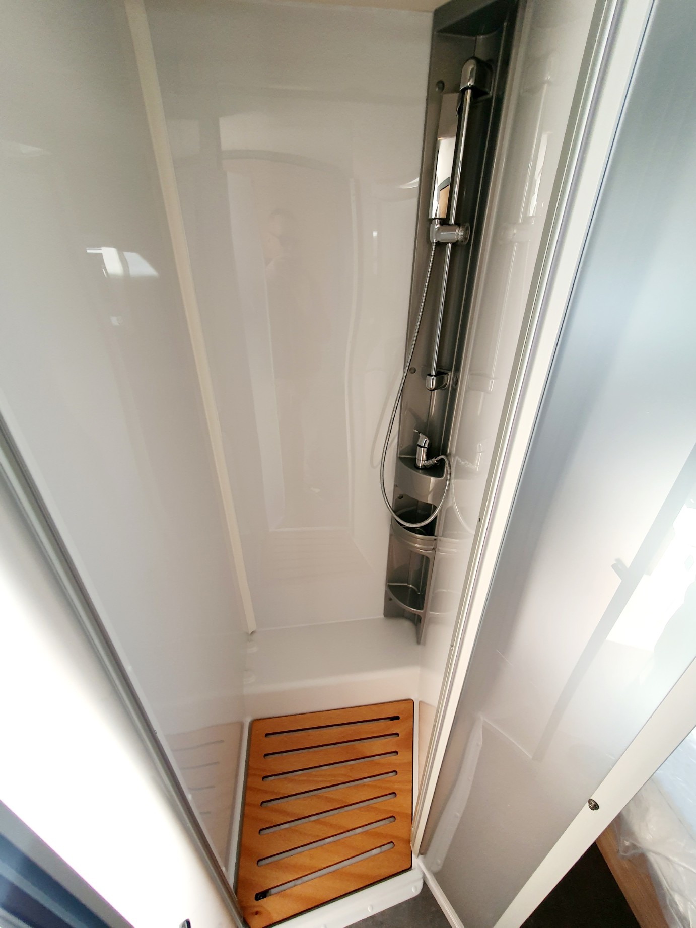 CAMPING CAR DETHLEFFS JUST T 7052 DBL