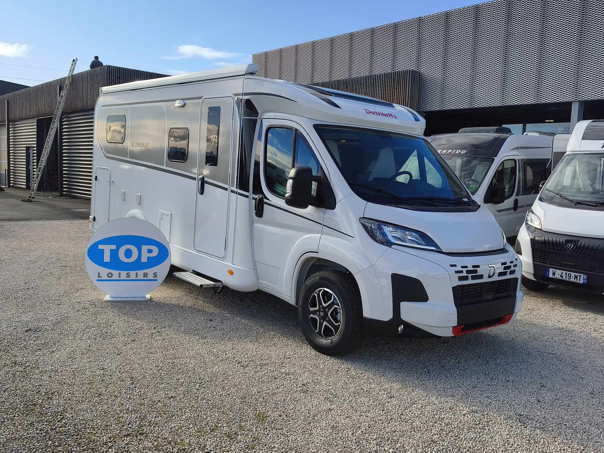 CAMPING CAR DETHLEFFS GLOBEBUS CAMP T4
