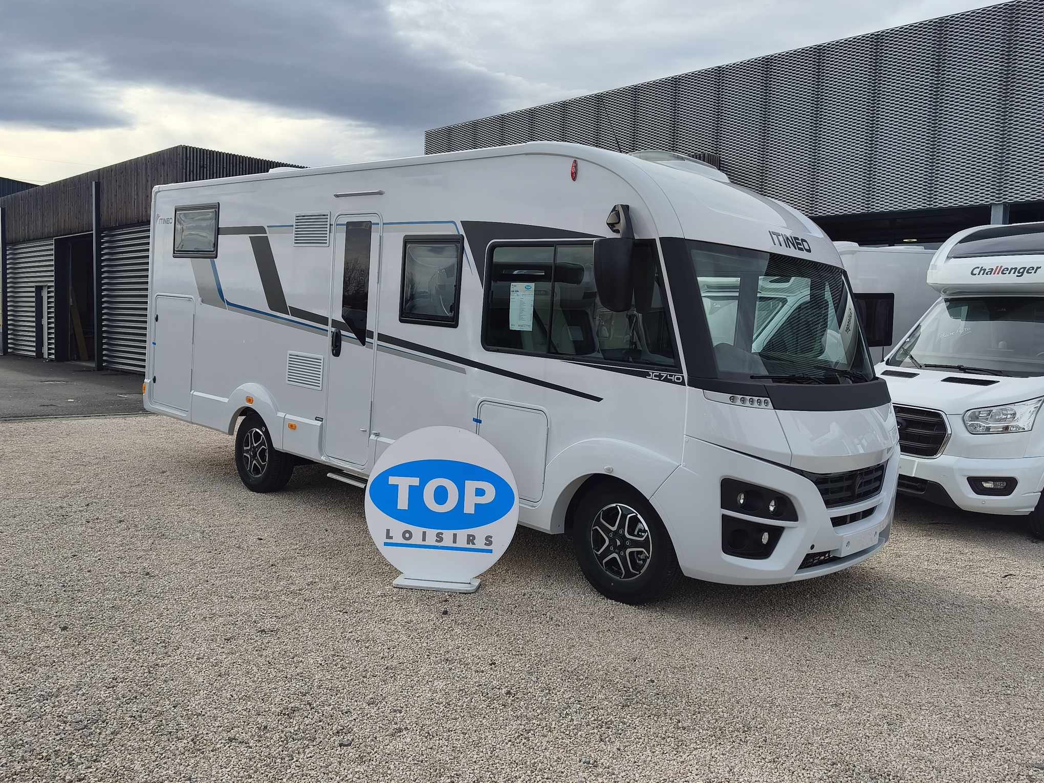 CAMPING CAR ITINEO JC740