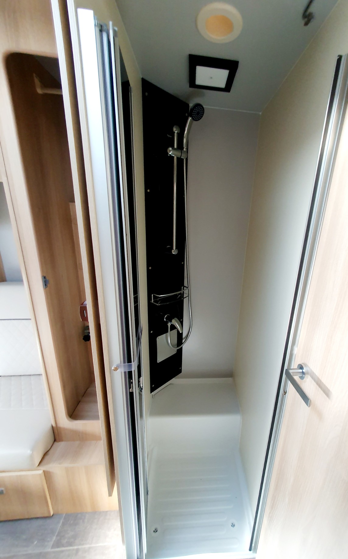 CAMPING CAR ITINEO PS 740