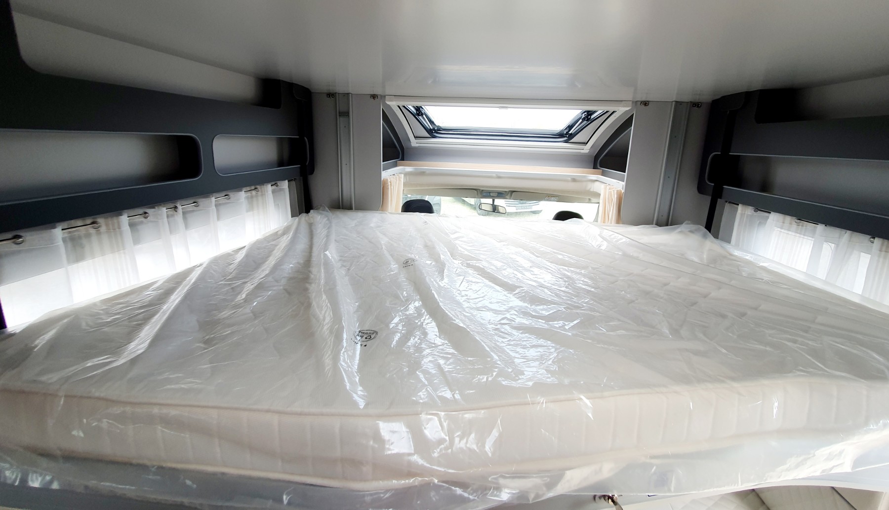 CAMPING CAR ITINEO PS 740