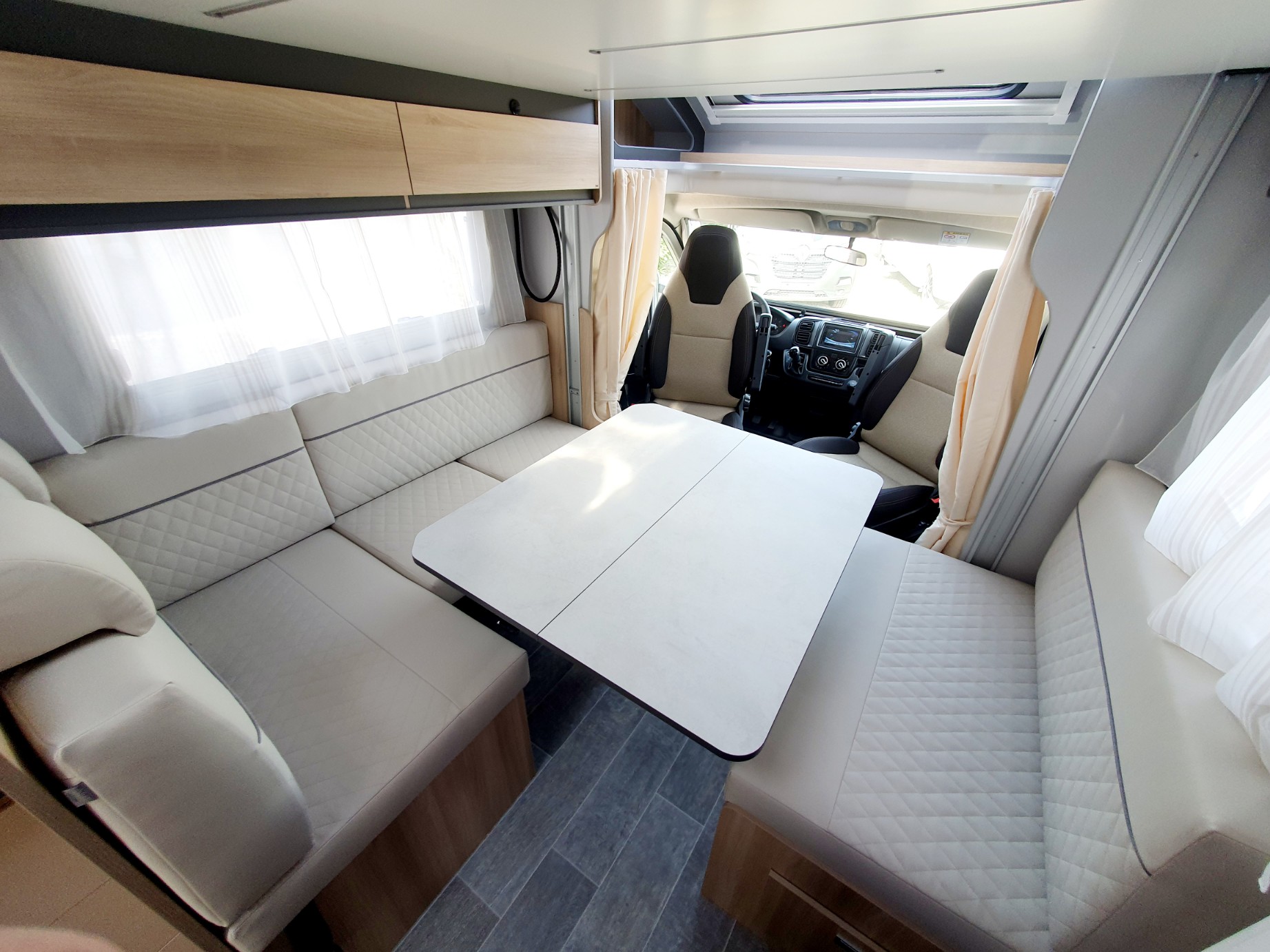 CAMPING CAR ITINEO PS 740