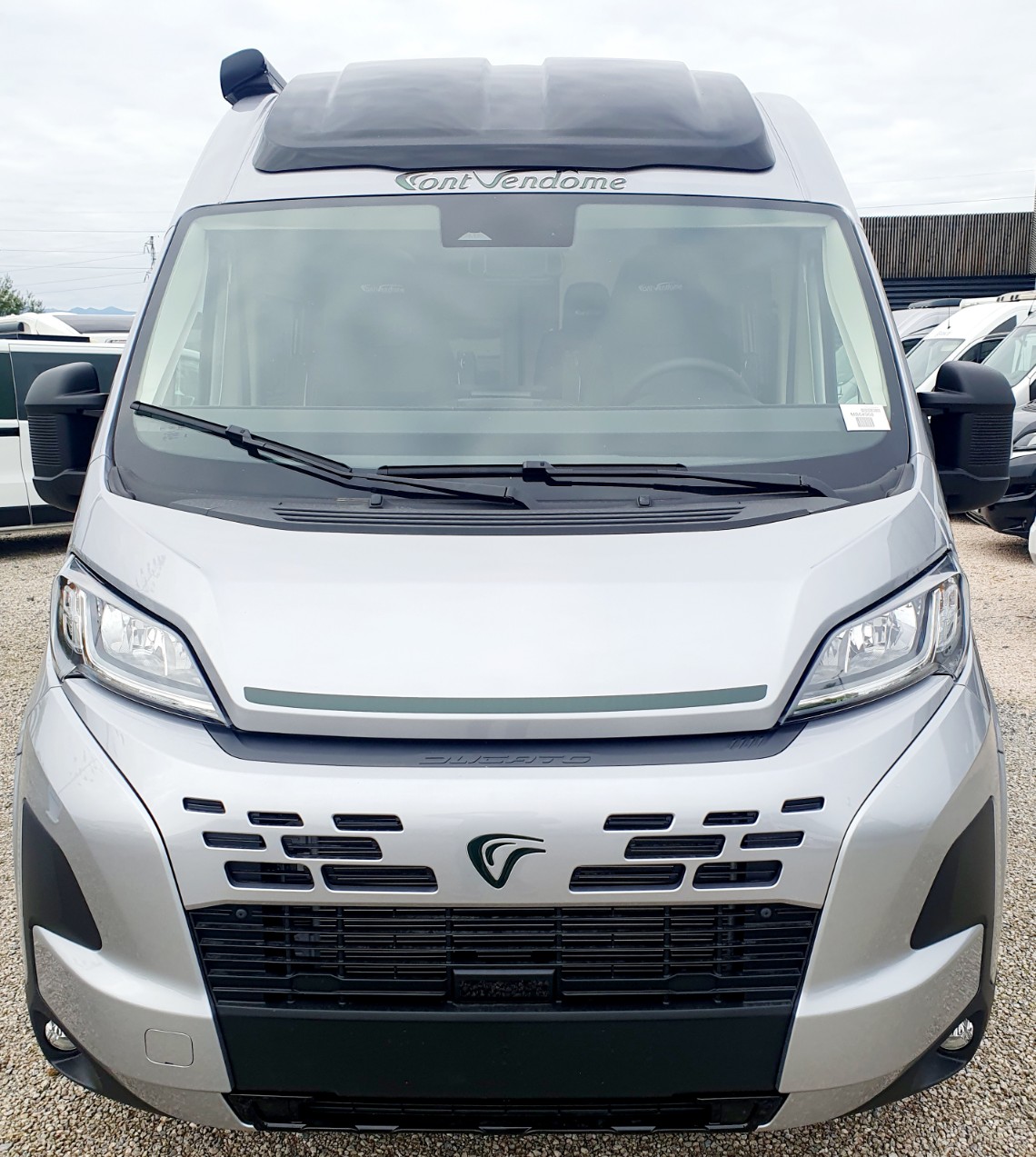 FOURGON FONT VENDOME LEADERCAMP