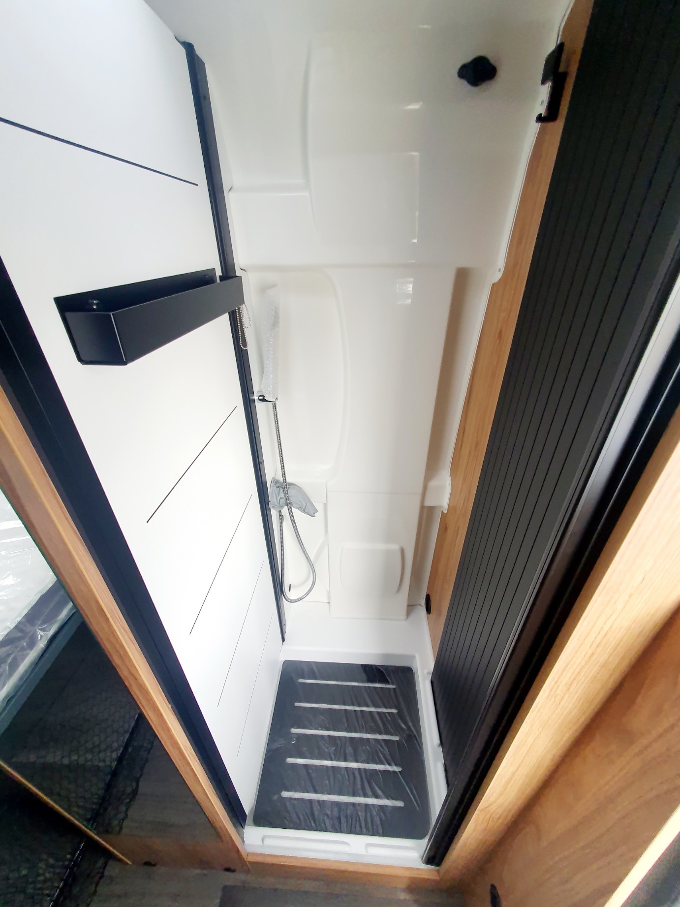 FOURGON FONT VENDOME LEADERCAMP