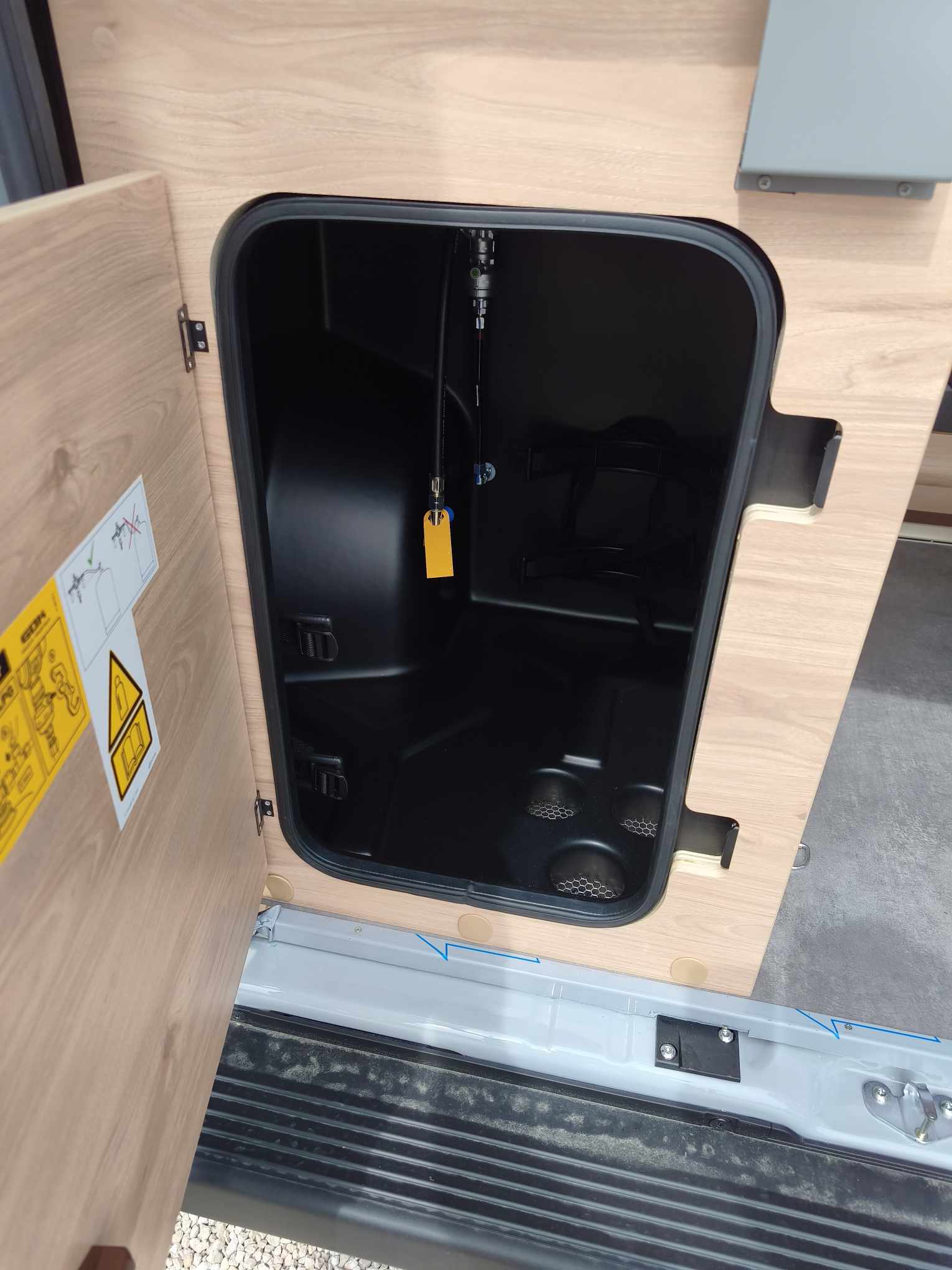 FOURGON DETHLEFFS 600DS ACTIVE +