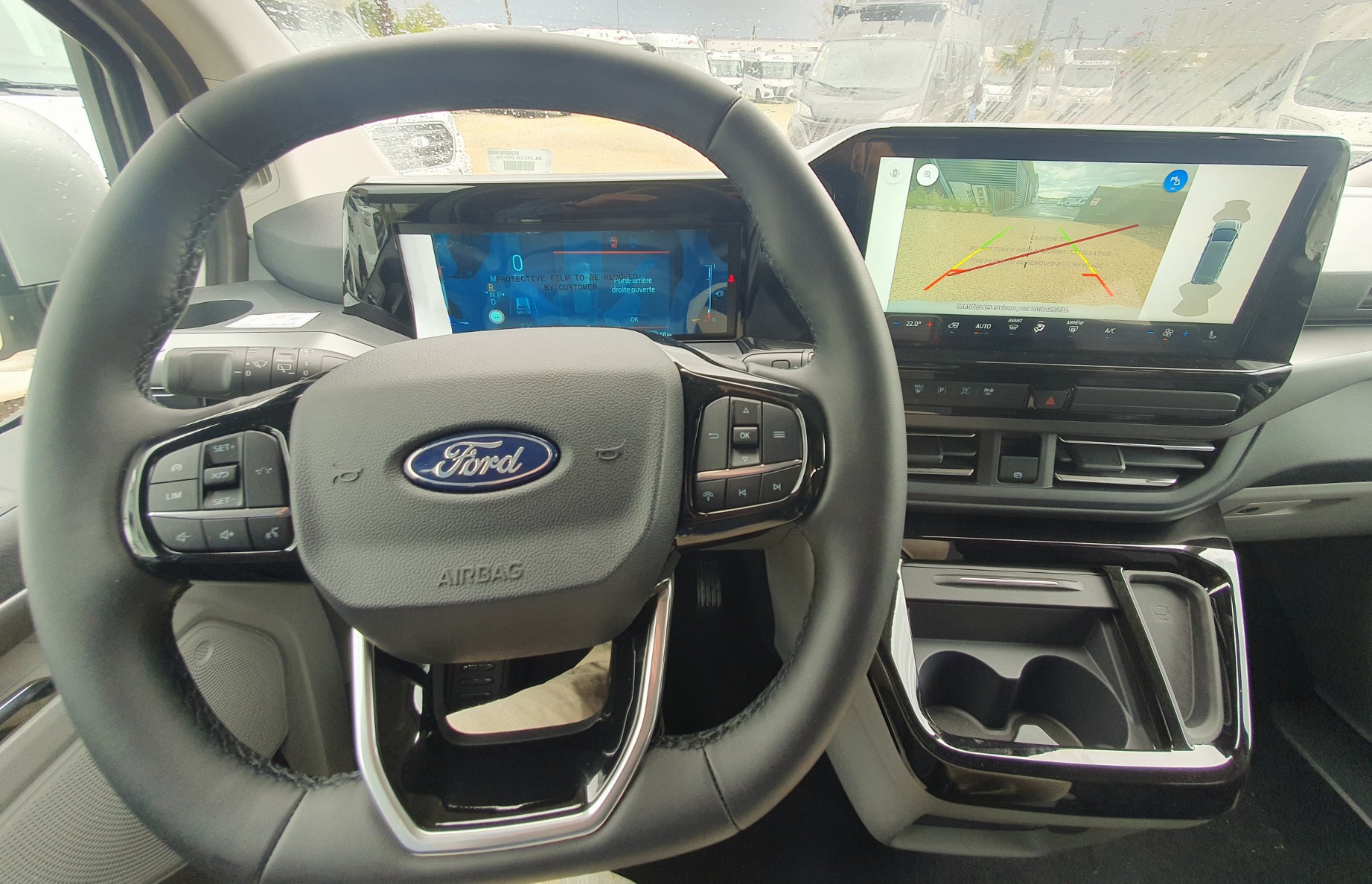 VAN FONT VENDOME AUTOCAMPER