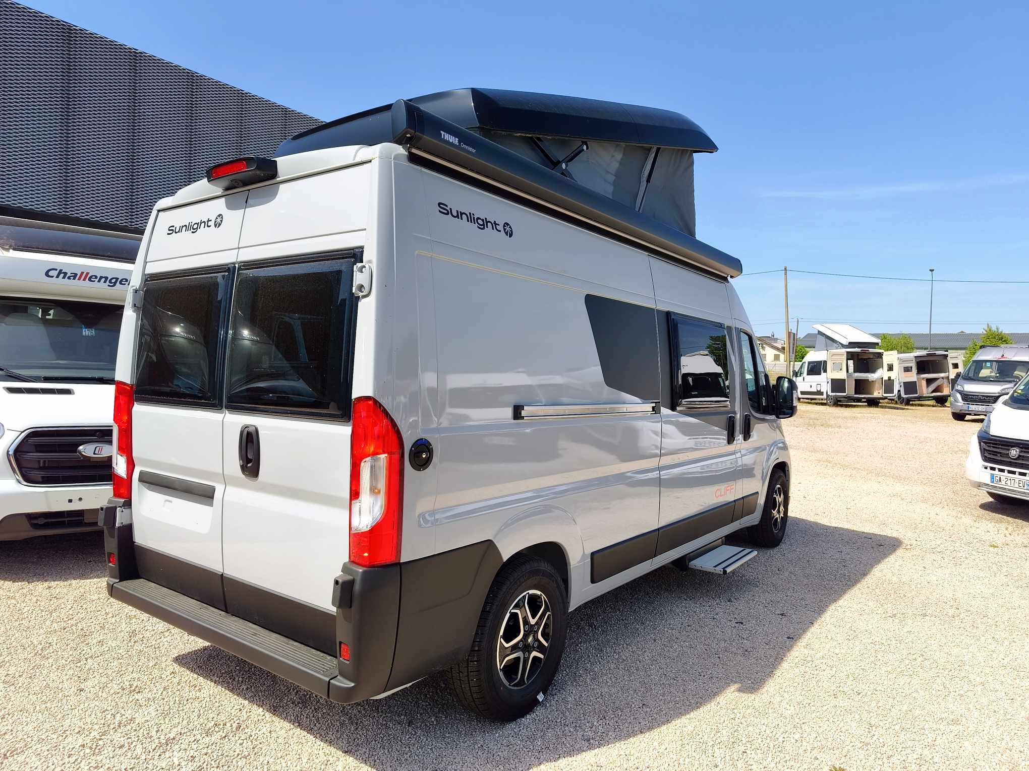 FOURGON SUNLIGHT CLIFF 600 X ADVENTURE