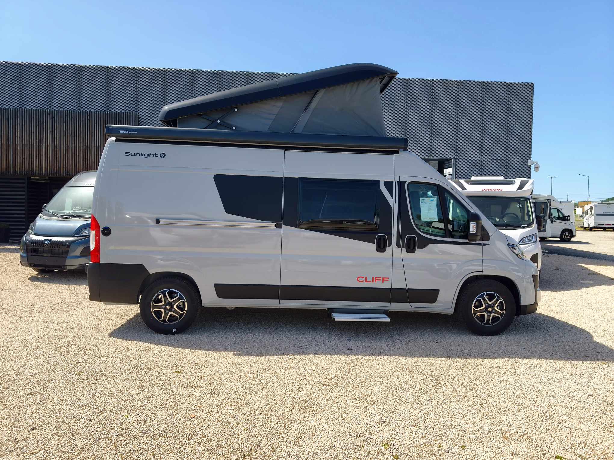 FOURGON SUNLIGHT CLIFF 600 X ADVENTURE