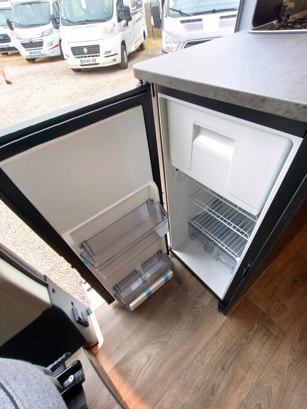 FOURGON SUNLIGHT CLIFF 540 TOIT RELEVABLE