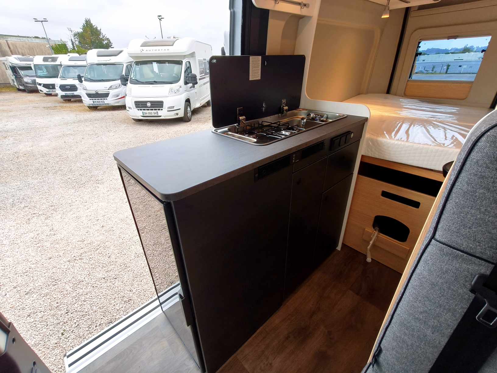 FOURGON SUNLIGHT CLIFF 540 TOIT RELEVABLE