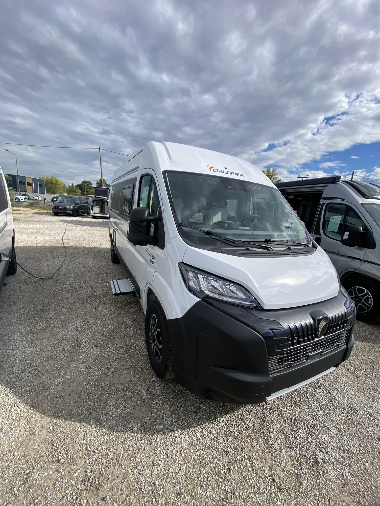 FOURGON DREAMER D 55 ESSENTIAL